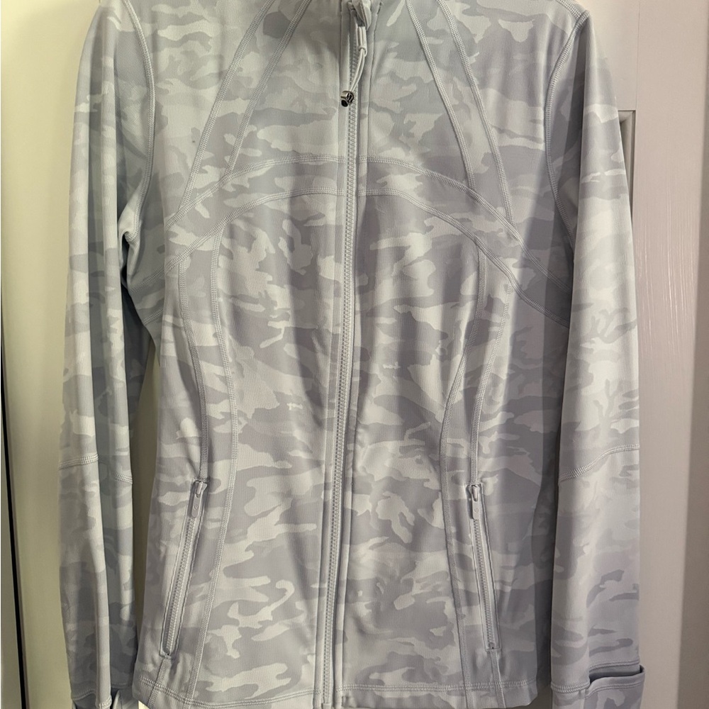 Lululemon Athletica Women's Gray Camouflage Define Jacket Lux Jacquard